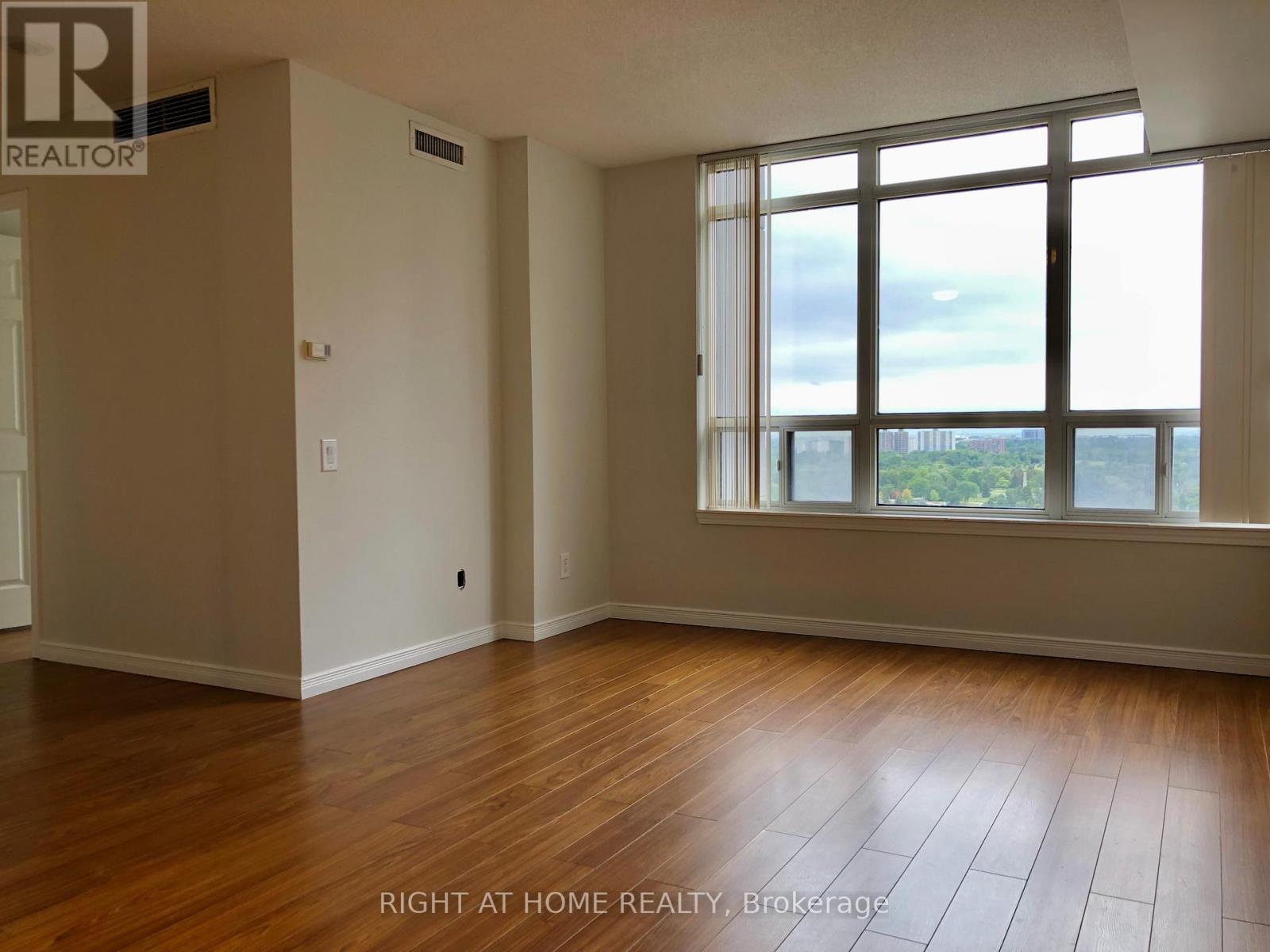 1801 - 8 Hillcrest Avenue, Toronto, Ontario  M2N 6Y6 - Photo 9 - C12828894