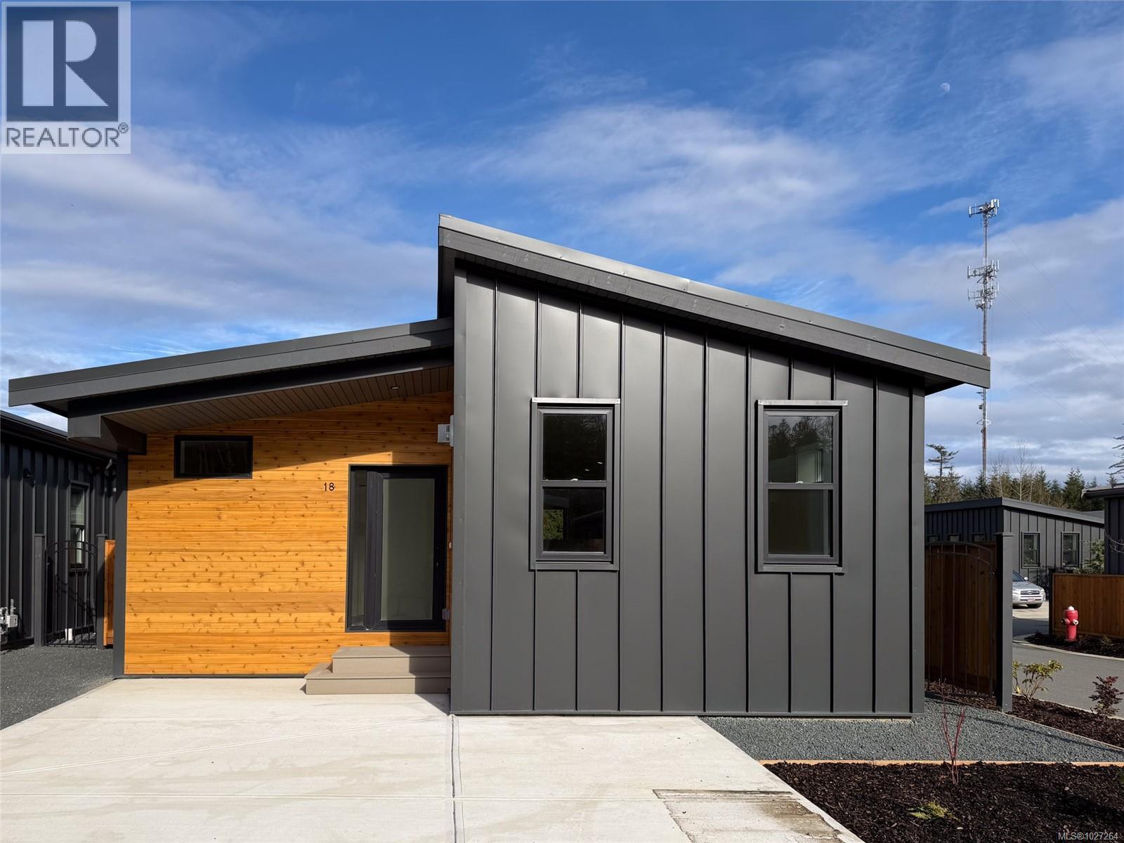 18 3025 Royston Rd, Cumberland, British Columbia