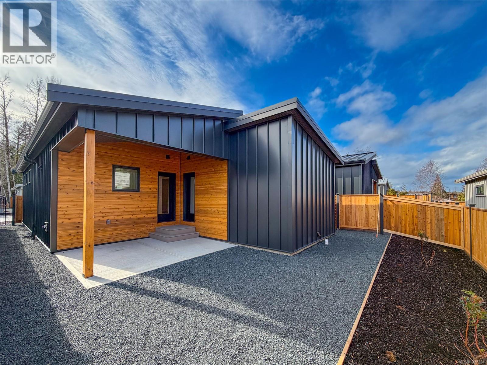 18 3025 Royston Rd, Cumberland, British Columbia  V0R 1S0 - Photo 4 - 1027264