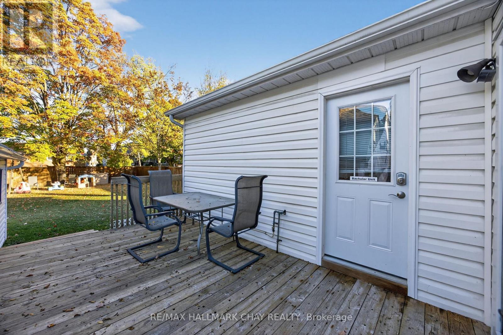 8 John Street, Springwater, Ontario  L0L 1P0 - Photo 23 - S12828836