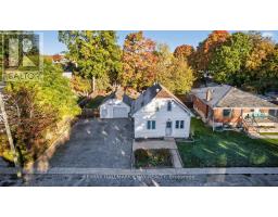 8 JOHN STREET, Springwater, Ontario