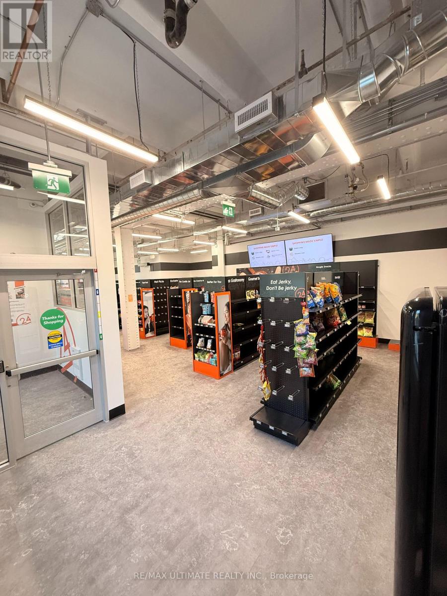 30 Powerhouse Street, Toronto, Ontario  M6H 0C6 - Photo 9 - W12818864