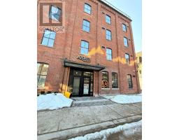 30 POWERHOUSE STREET, Toronto, Ontario