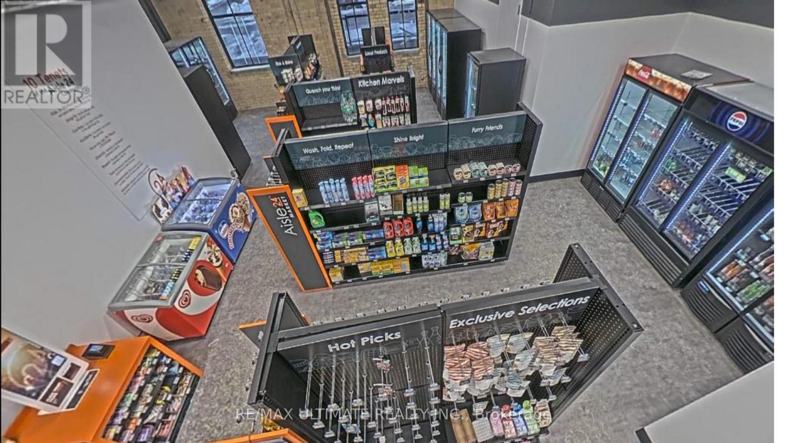 30 Powerhouse Street, Toronto, Ontario  M6H 0C6 - Photo 5 - W12818864