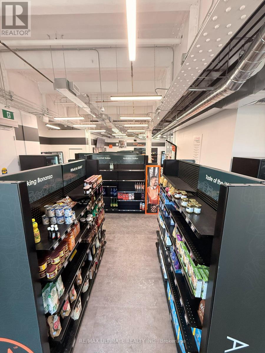 30 Powerhouse Street, Toronto, Ontario  M6H 0C6 - Photo 13 - W12818864