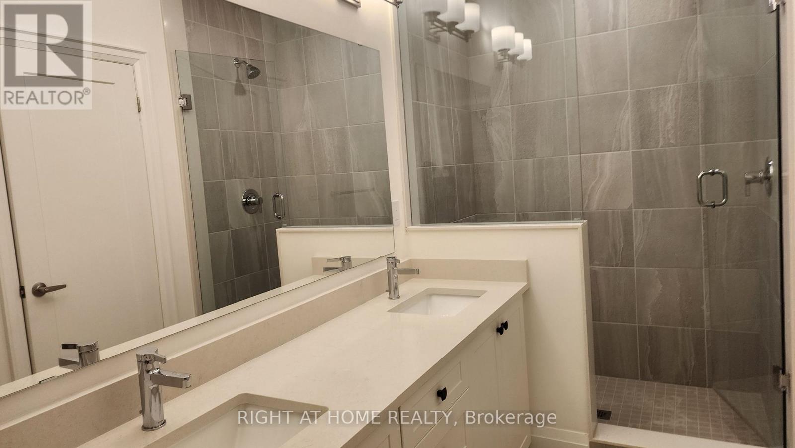 3300 Taha Gardens, Oakville, Ontario  L6M 4K1 - Photo 23 - W12828848