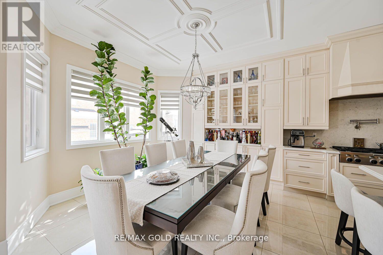 125 Squire Ellis Drive, Brampton, Ontario  L6P 4J4 - Photo 15 - W12828860