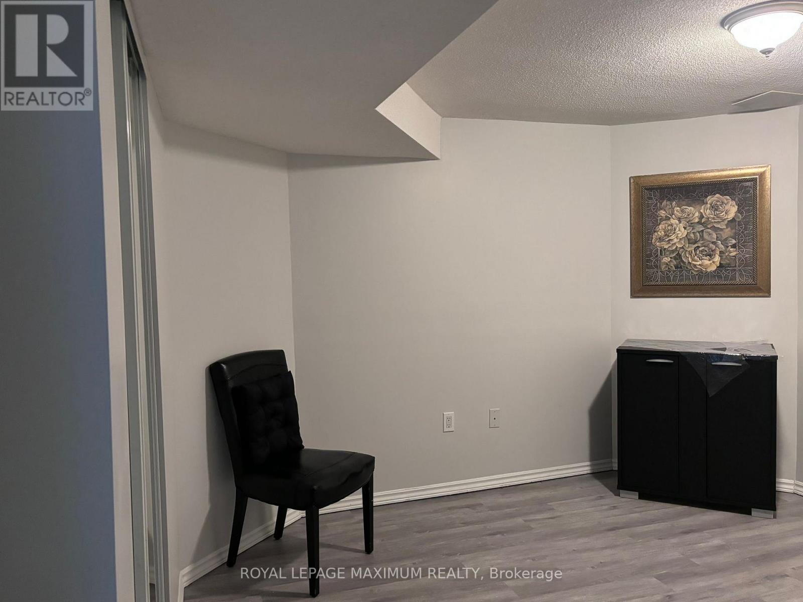 Basement - 90 Via Romano Way, Brampton, Ontario  L6P 1P3 - Photo 11 - W12828876