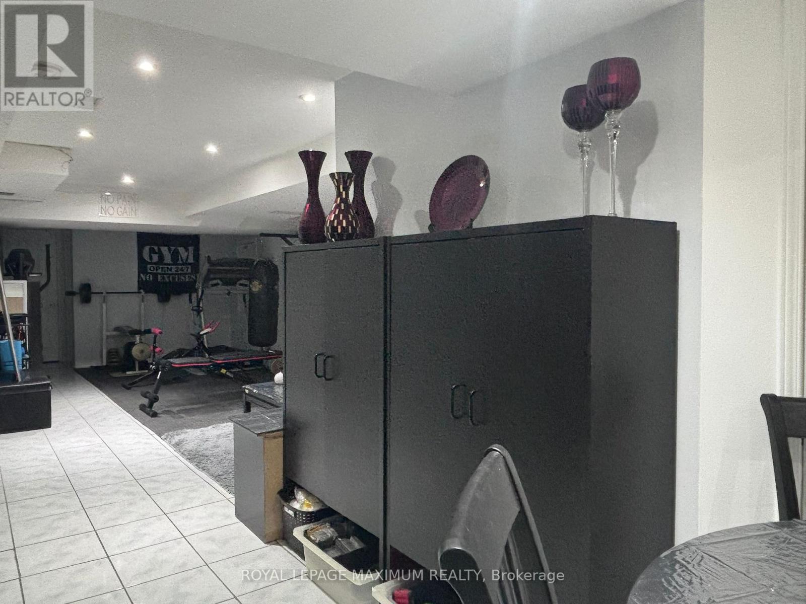 Basement - 90 Via Romano Way, Brampton, Ontario  L6P 1P3 - Photo 14 - W12828876