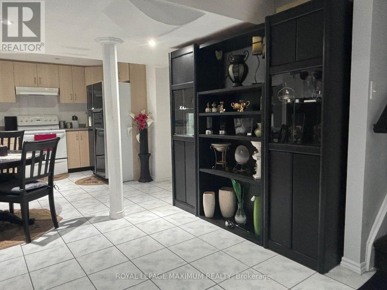 Basement - 90 Via Romano Way, Brampton, Ontario  L6P 1P3 - Photo 15 - W12828876