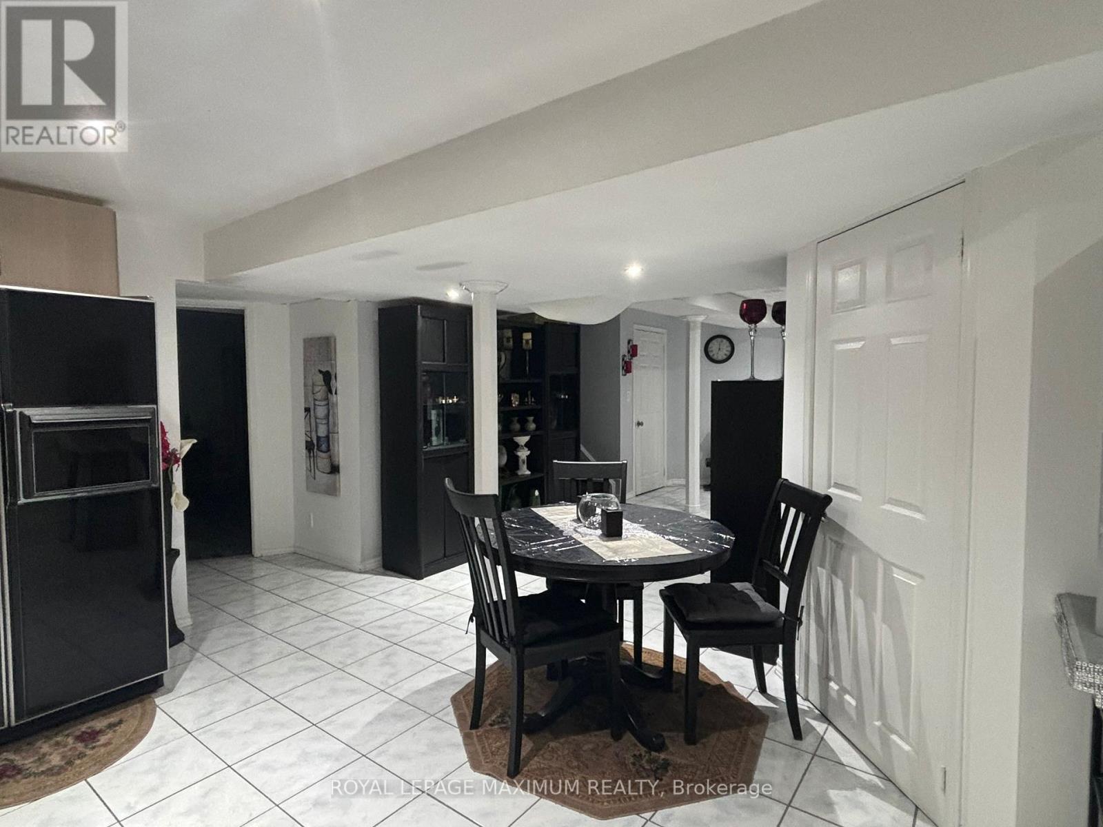 Basement - 90 Via Romano Way, Brampton, Ontario  L6P 1P3 - Photo 7 - W12828876