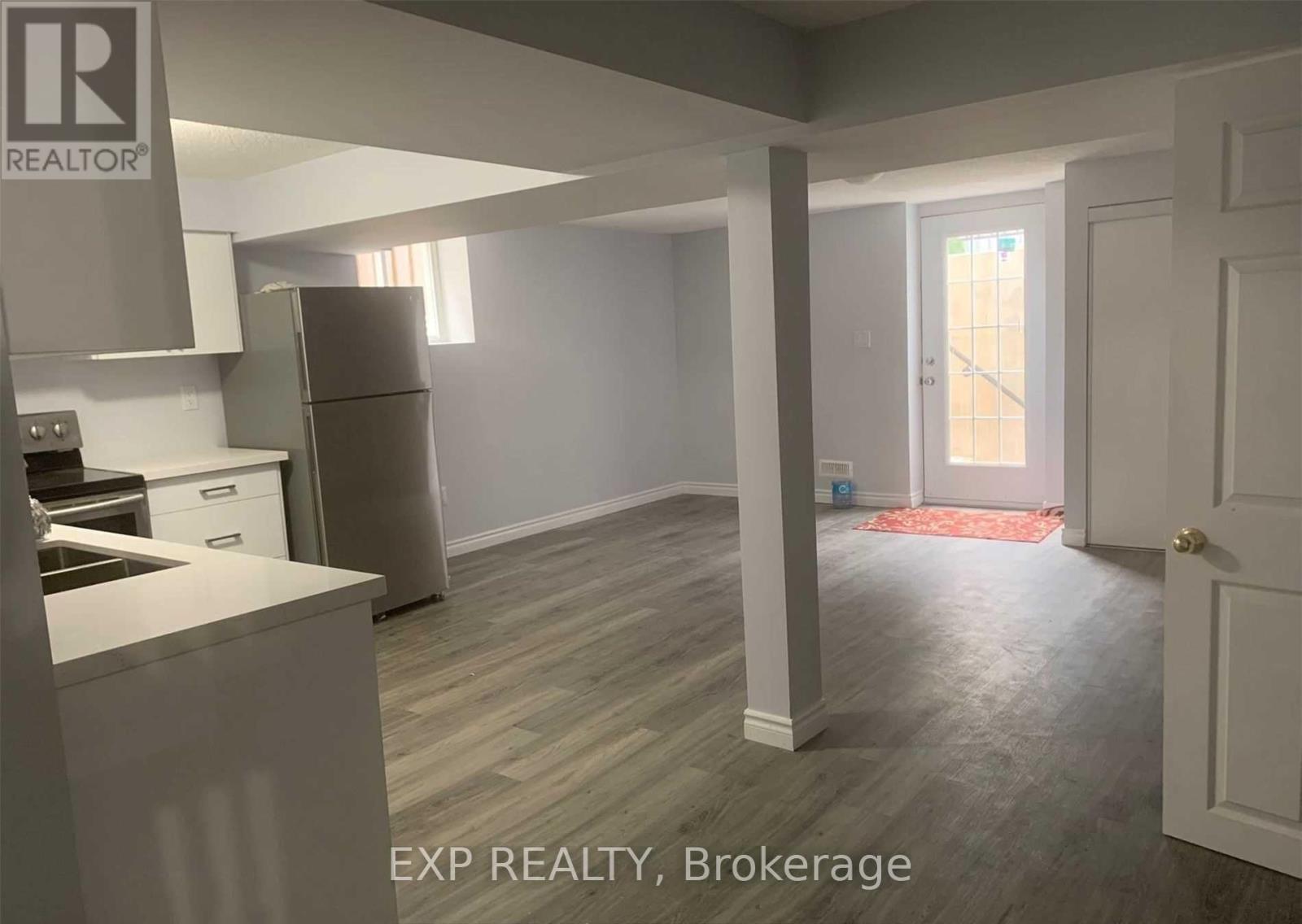 Bsmt - 2054 Kingsridge Drive, Oakville, Ontario  L6M 4Y8 - Photo 3 - W12828880