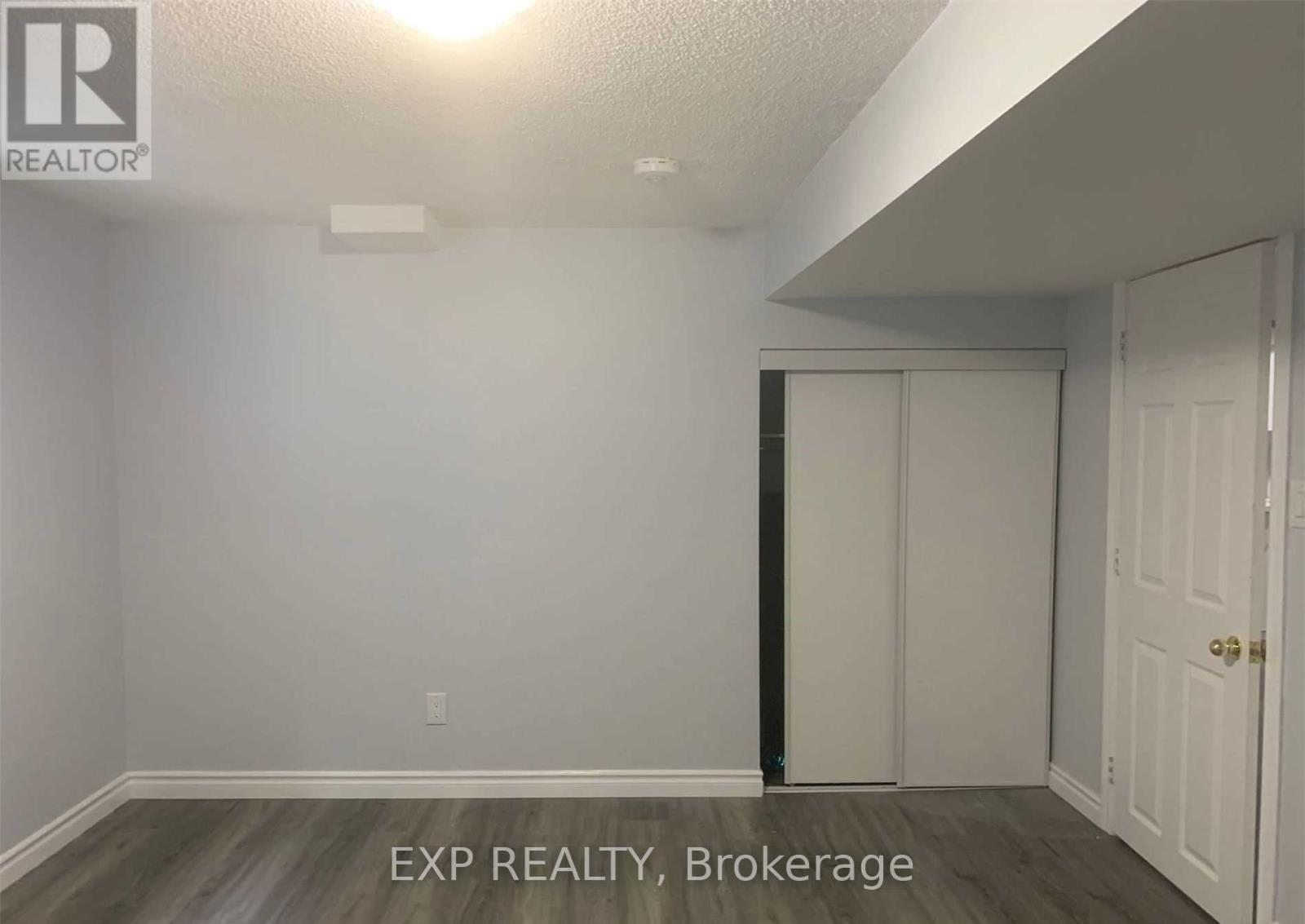 Bsmt - 2054 Kingsridge Drive, Oakville, Ontario  L6M 4Y8 - Photo 7 - W12828880