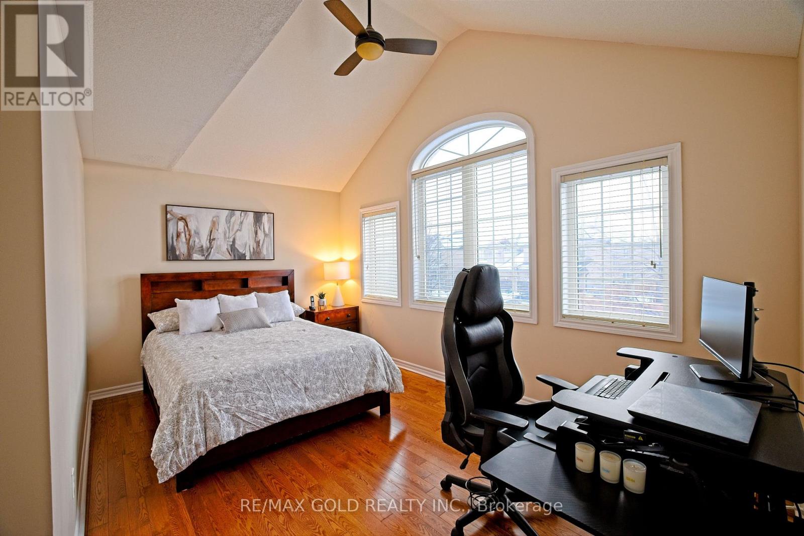 3 Spotted Owl Crescent, Brampton, Ontario  L7A 0H9 - Photo 35 - W12828884