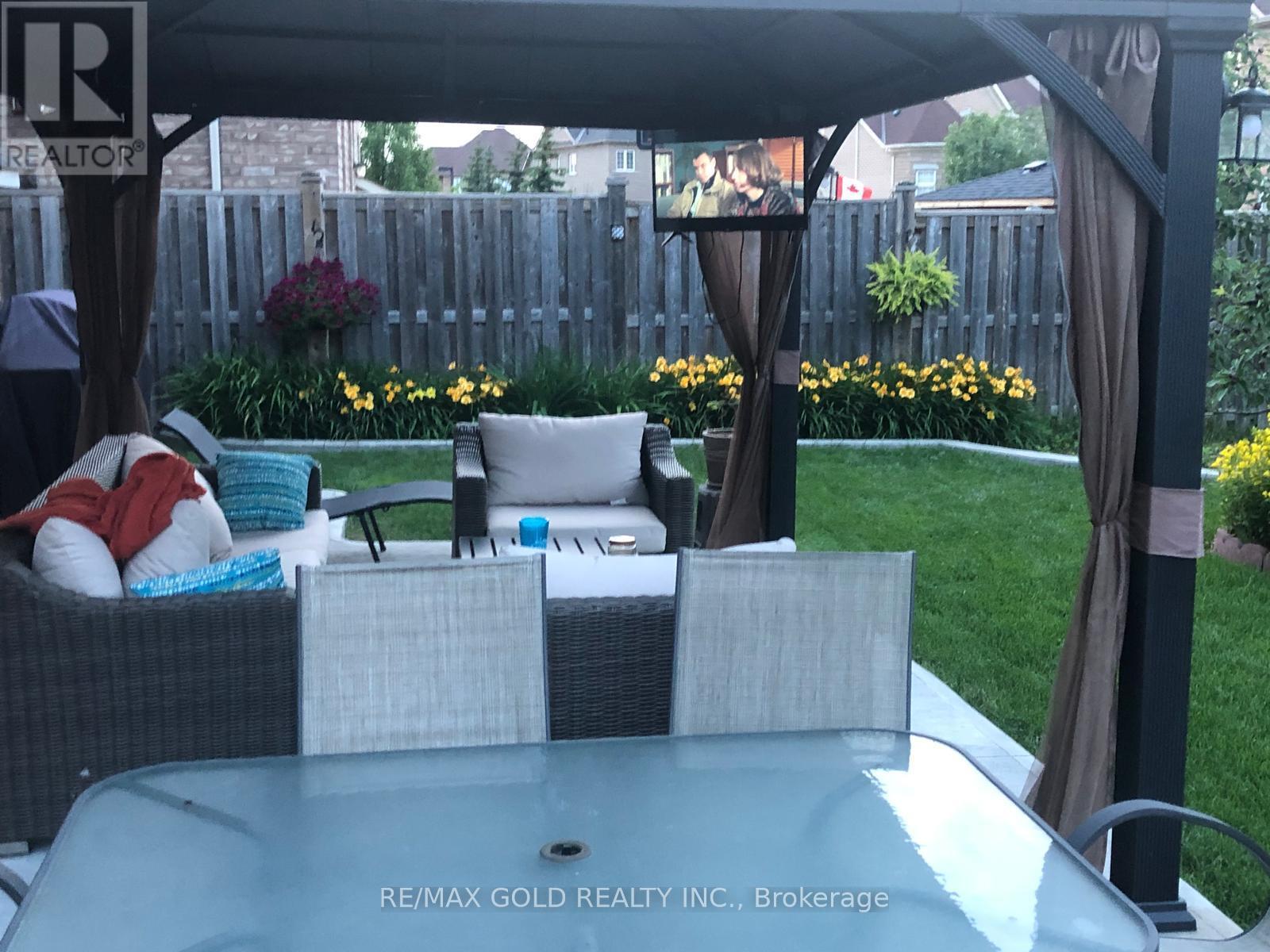 3 Spotted Owl Crescent, Brampton, Ontario  L7A 0H9 - Photo 41 - W12828884