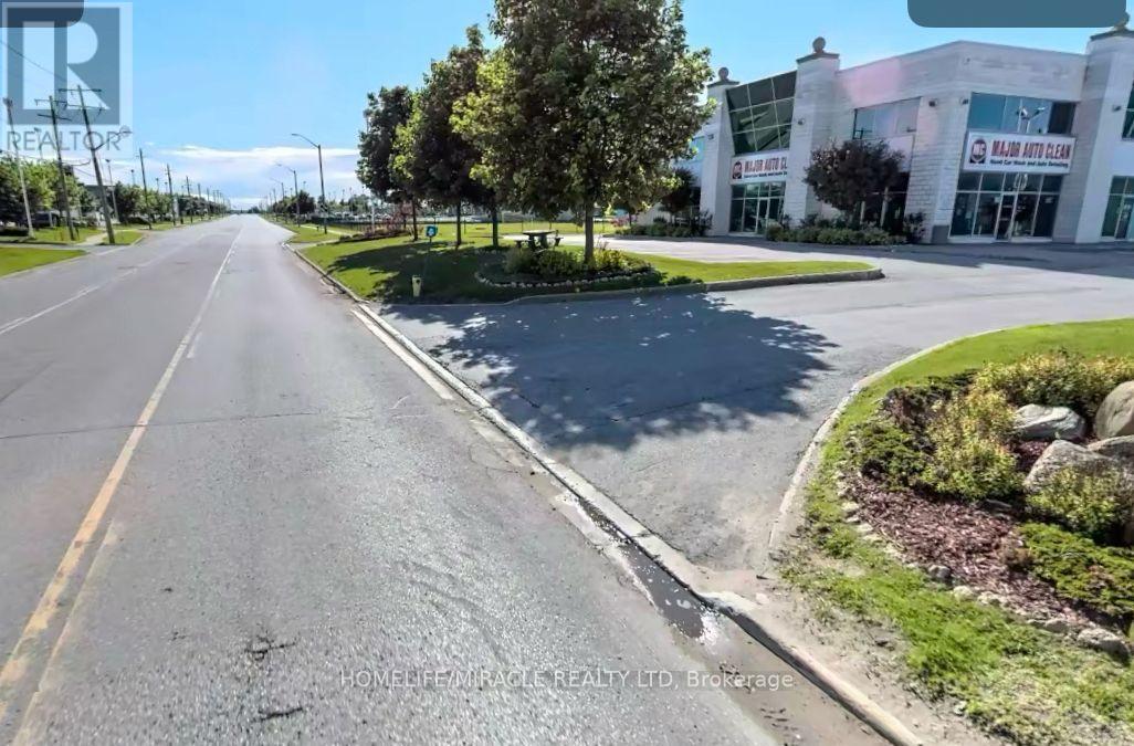 4904 Valera Road, Burlington, Ontario  L7M 0M4 - Photo 20 - W12828916