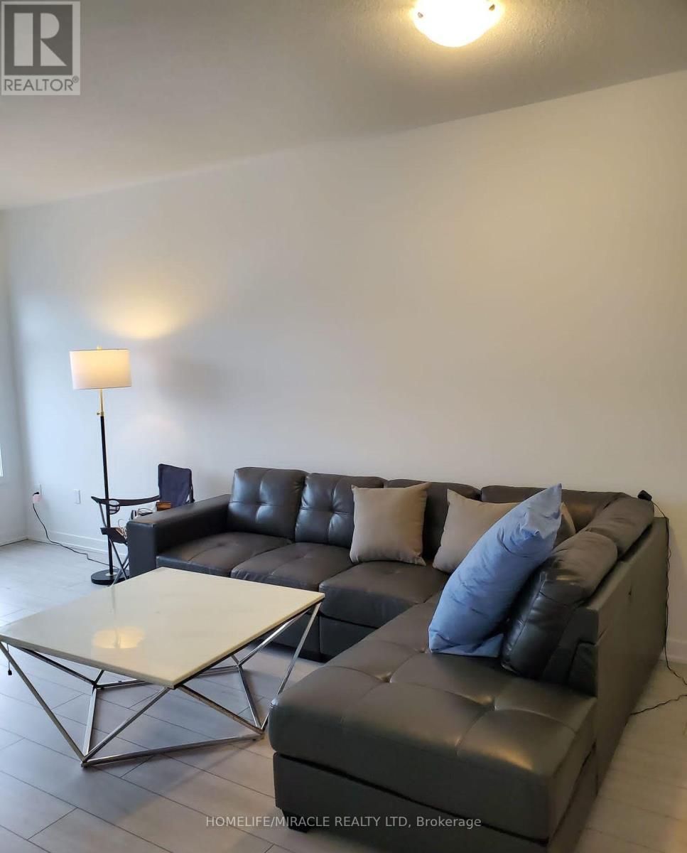 4904 Valera Road, Burlington, Ontario  L7M 0M4 - Photo 3 - W12828916