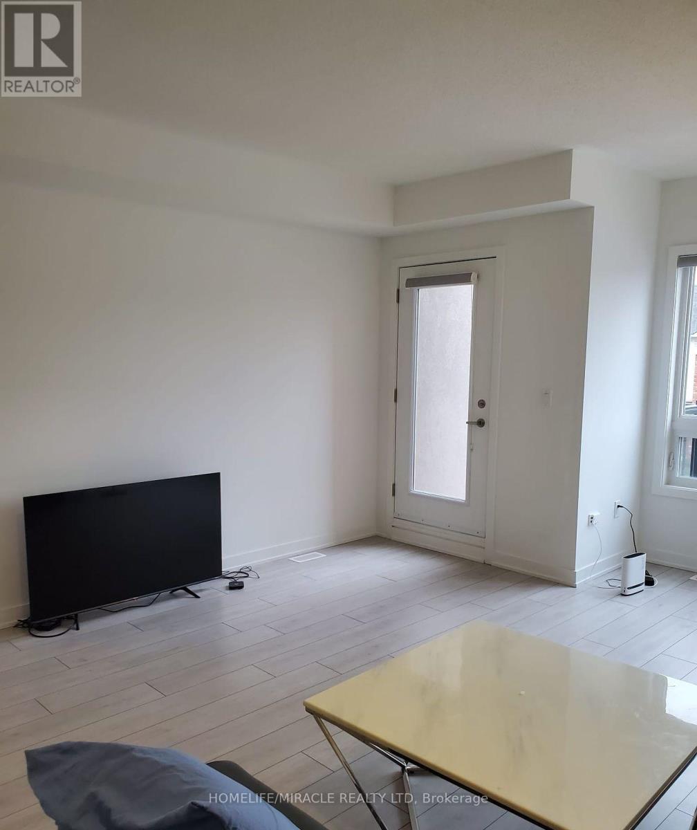 4904 Valera Road, Burlington, Ontario  L7M 0M4 - Photo 4 - W12828916