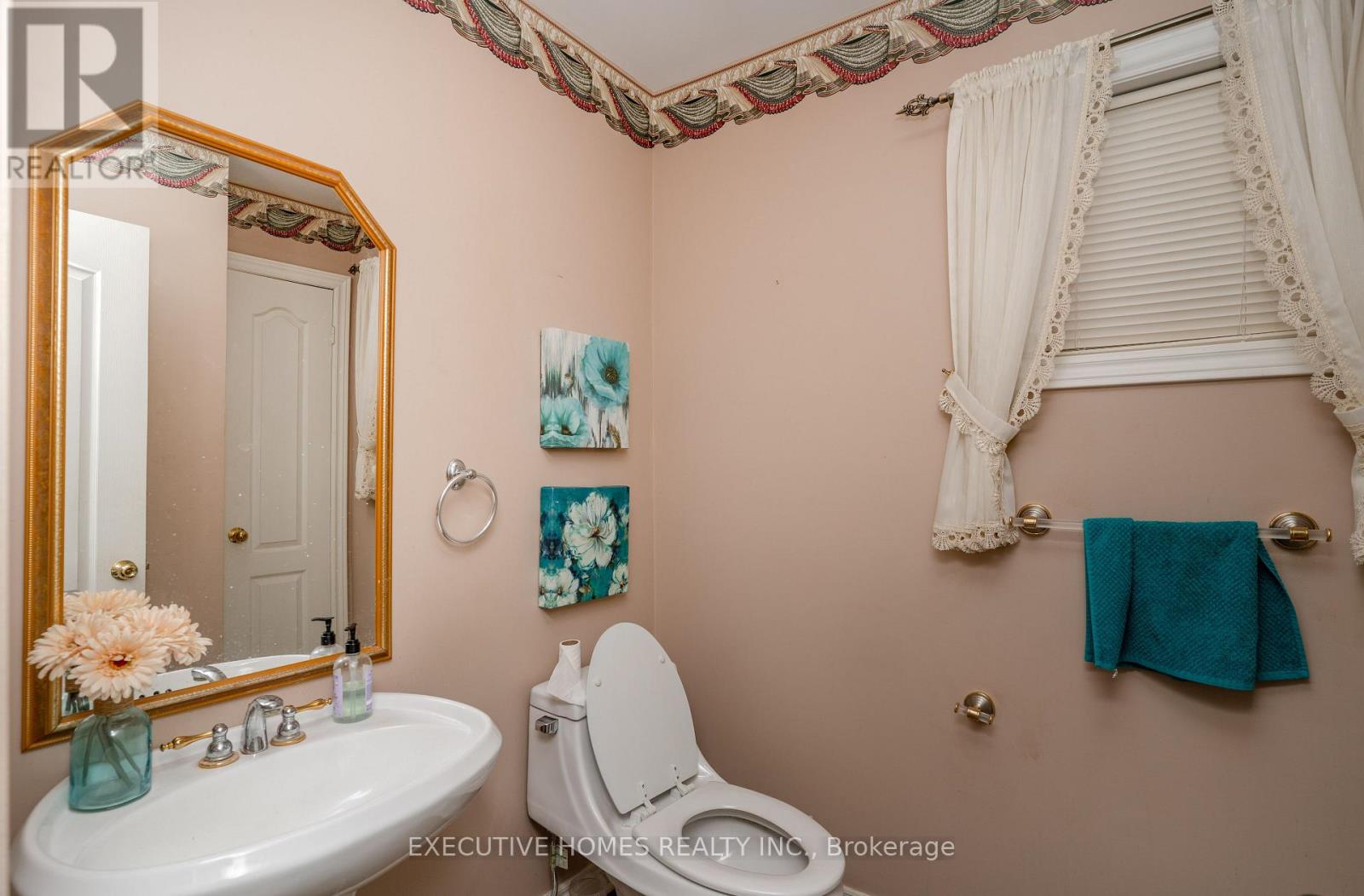 10 Safari Court, Brampton (Snelgrove), Ontario  L7A 1G8 - Photo 18 - W12828926