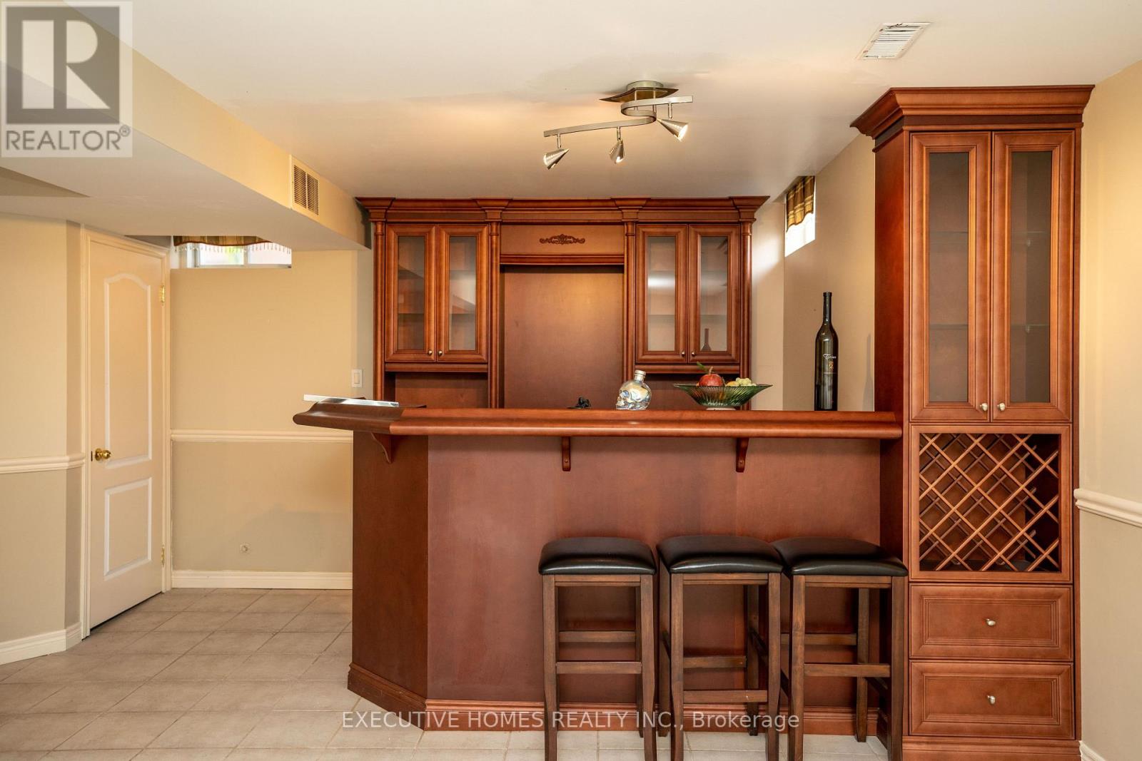 10 Safari Court, Brampton (Snelgrove), Ontario  L7A 1G8 - Photo 31 - W12828926