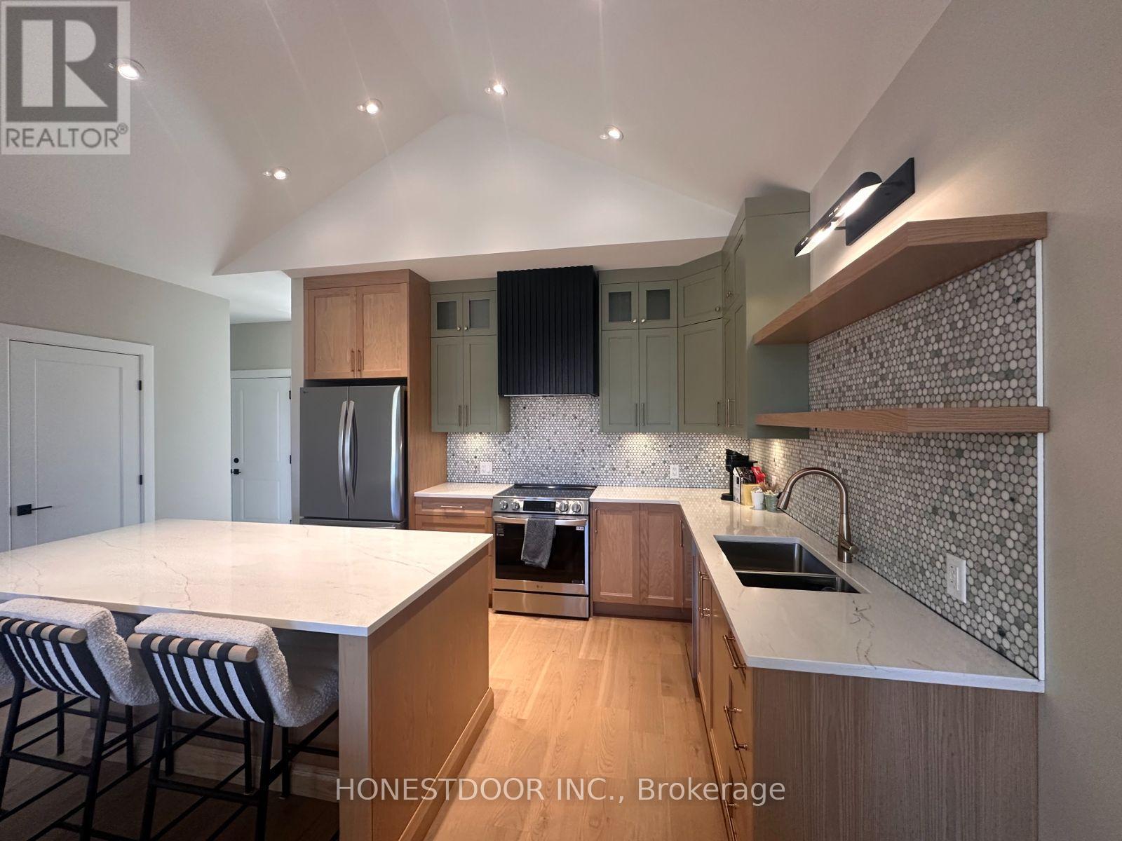 300 Hilversum Lane, Ottawa, Ontario  K0A 1L0 - Photo 5 - X12828820