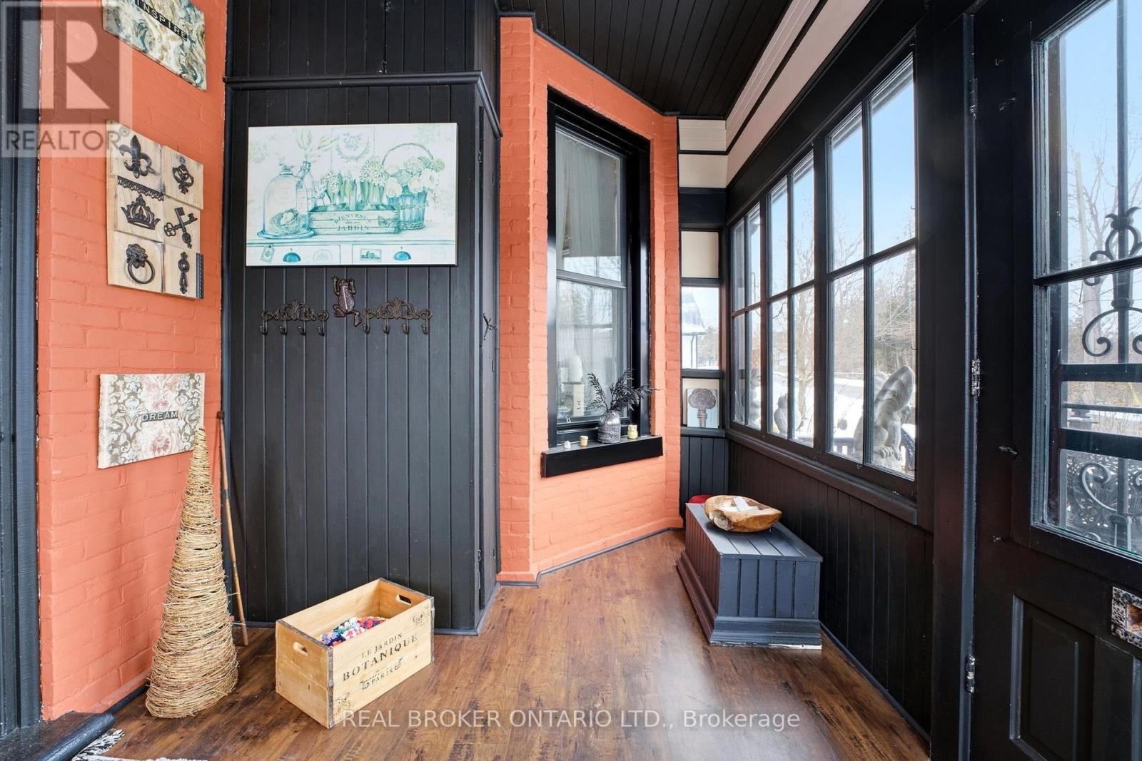 259 Western Avenue, Norfolk, Ontario  N4B 1R9 - Photo 7 - X12828918