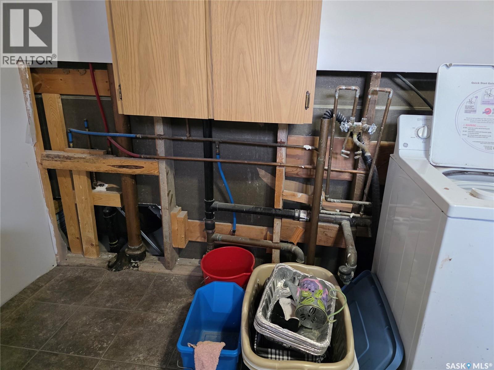 403 Thomson Street, Outlook, Saskatchewan  S0L 2N0 - Photo 30 - SK029228