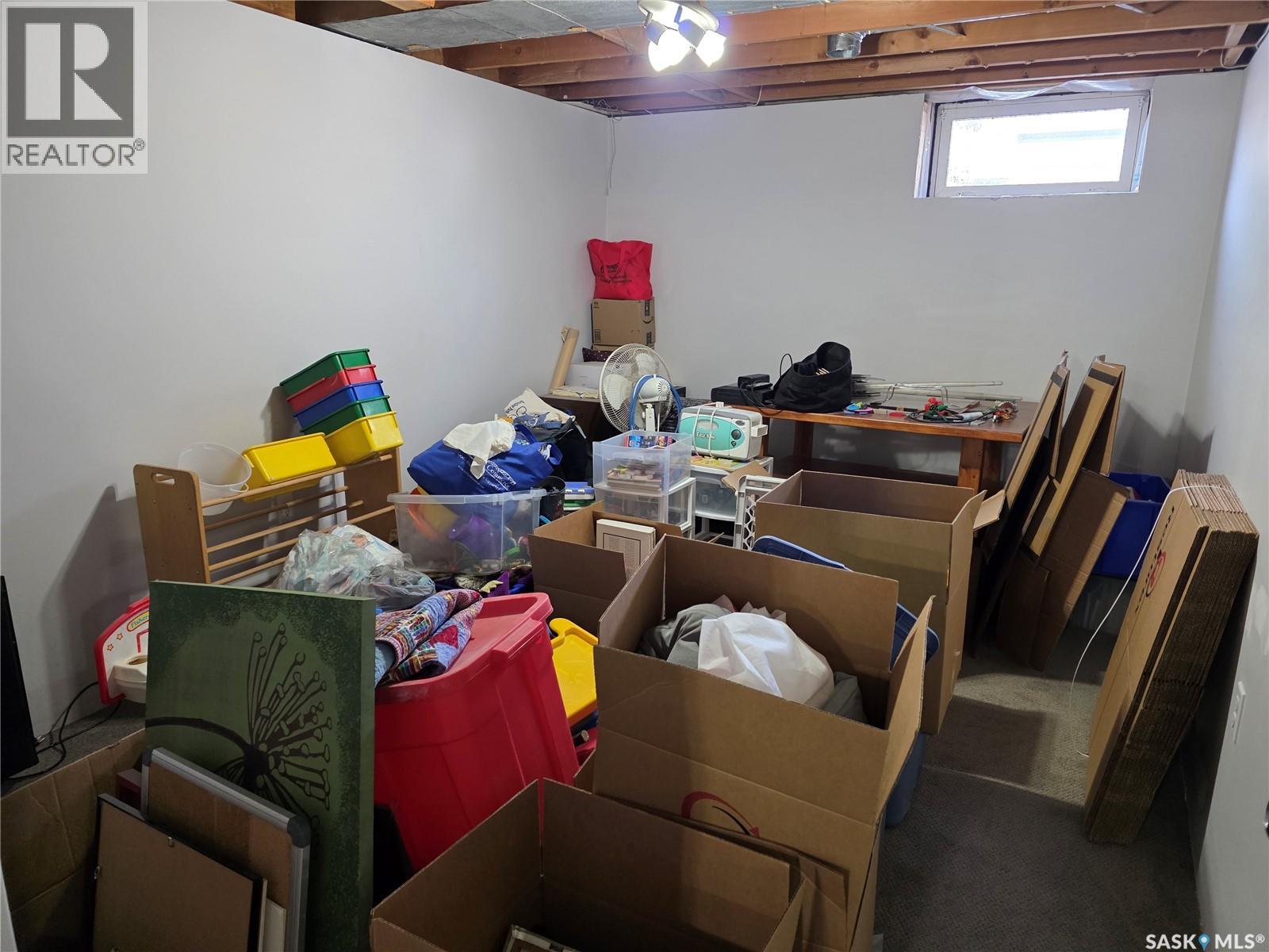 403 Thomson Street, Outlook, Saskatchewan  S0L 2N0 - Photo 31 - SK029228