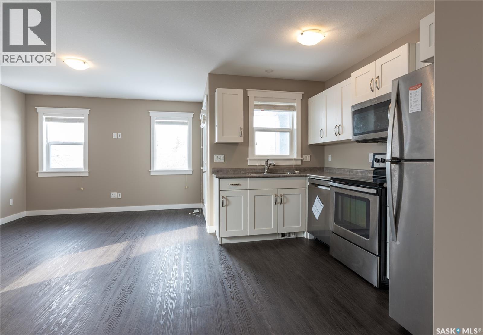 2163 Edward Street, Regina, Saskatchewan  S4T 4N5 - Photo 11 - SK029212