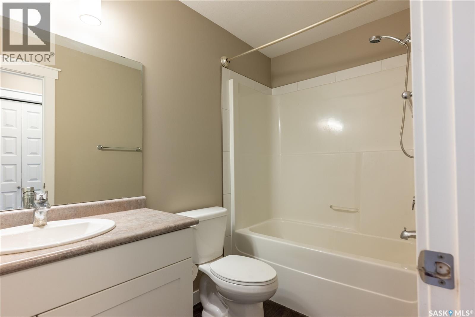 2163 Edward Street, Regina, Saskatchewan  S4T 4N5 - Photo 20 - SK029212