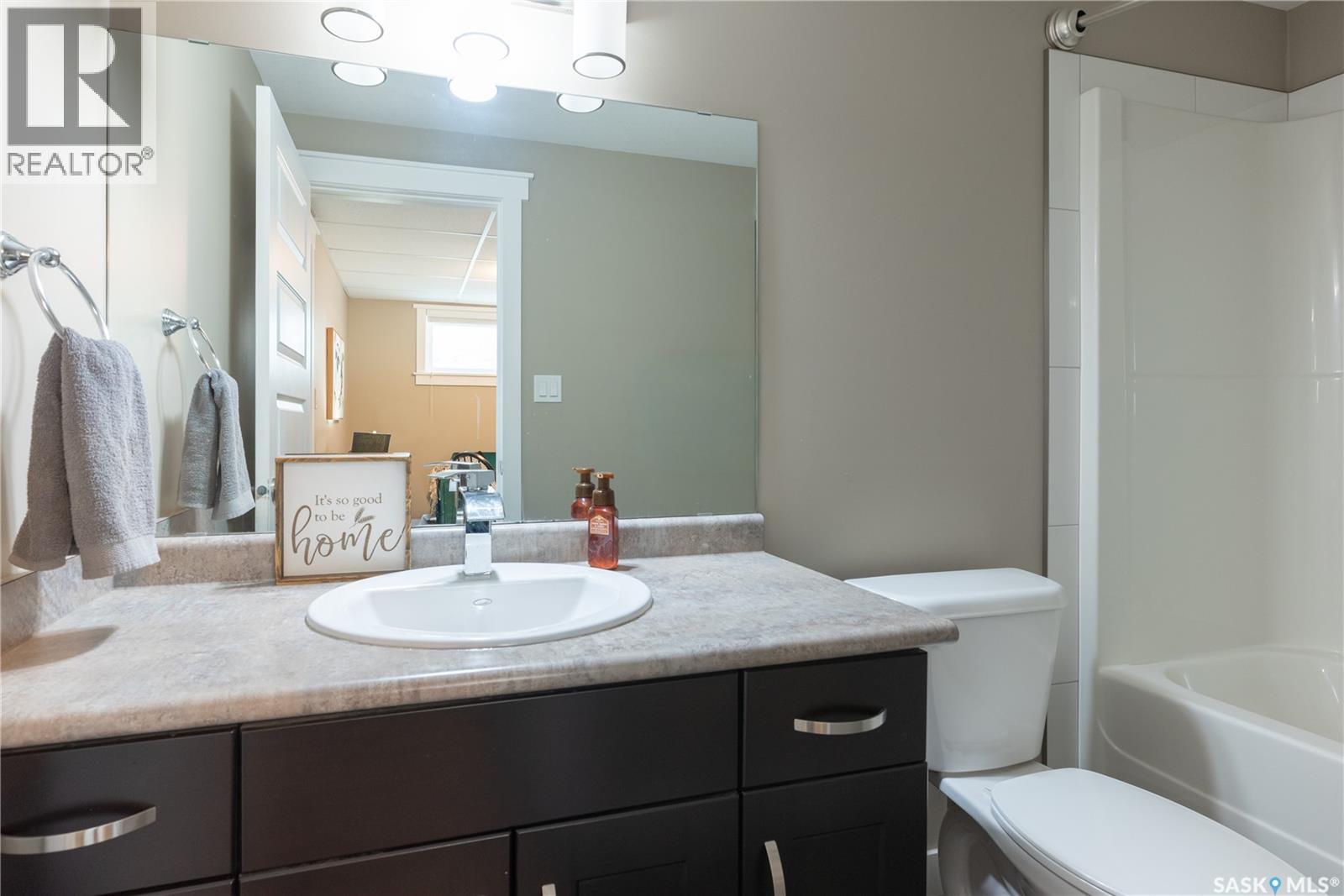 2163 Edward Street, Regina, Saskatchewan  S4T 4N5 - Photo 28 - SK029212