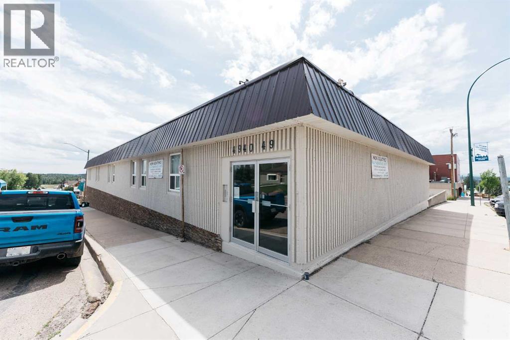 1-19 (No 3 Or 13), 4940 49 Street, Rocky Mountain House, Alberta  T4T 1B6 - Photo 47 - A2234841