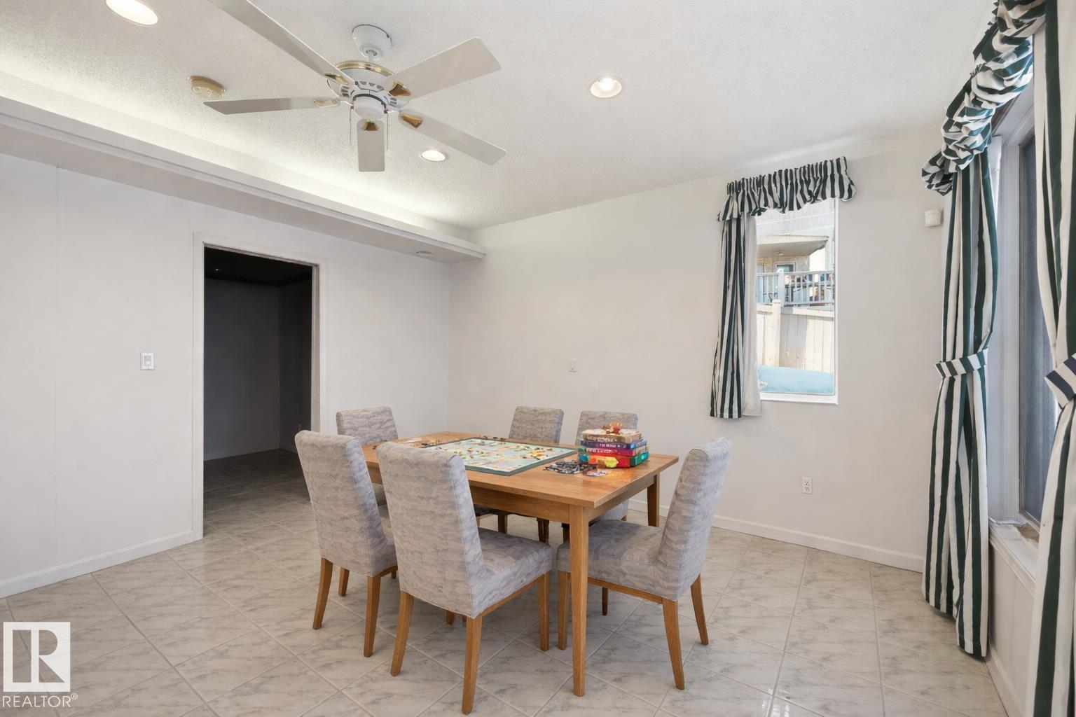 27 Cormack Cr Nw, Edmonton, Alberta  T6R 2E7 - Photo 57 - E4475250