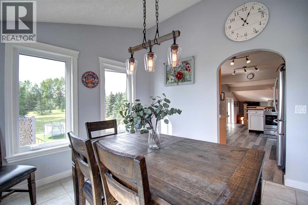 104 Hill Spring Meadows, Rural Rocky View County, Alberta  T4B 2A3 - Photo 10 - A2289131