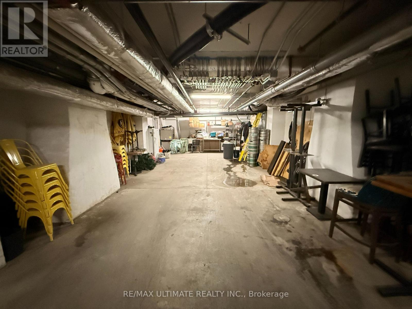 33 Powerhouse Street, Toronto, Ontario  M6H 4K7 - Photo 15 - W12828398