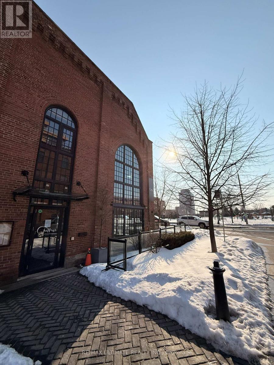 33 Powerhouse Street, Toronto, Ontario  M6H 4K7 - Photo 16 - W12828398