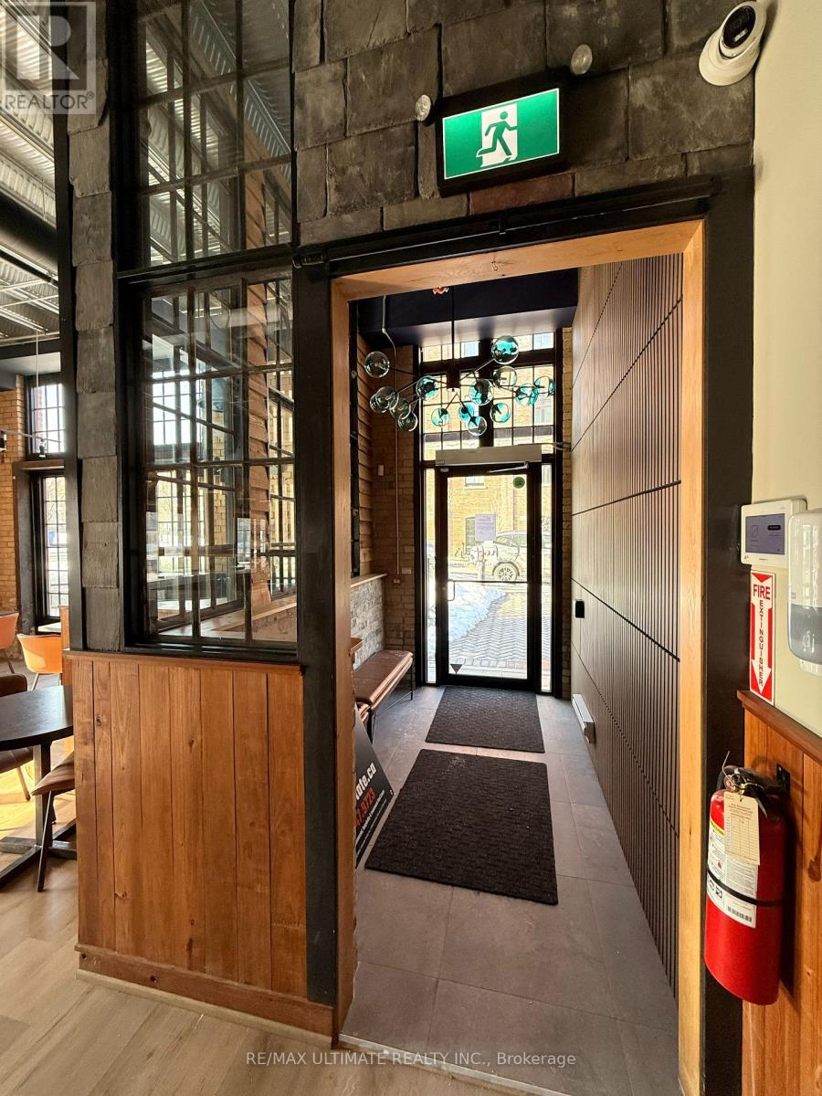 33 Powerhouse Street, Toronto, Ontario  M6H 4K7 - Photo 29 - W12828398