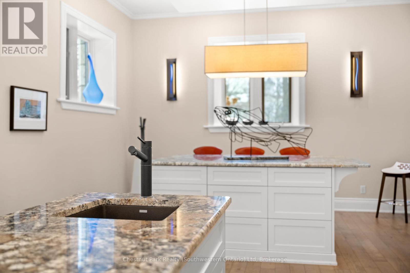 22 Stuart Street, Guelph, Ontario  N1E 4S4 - Photo 19 - X12828948