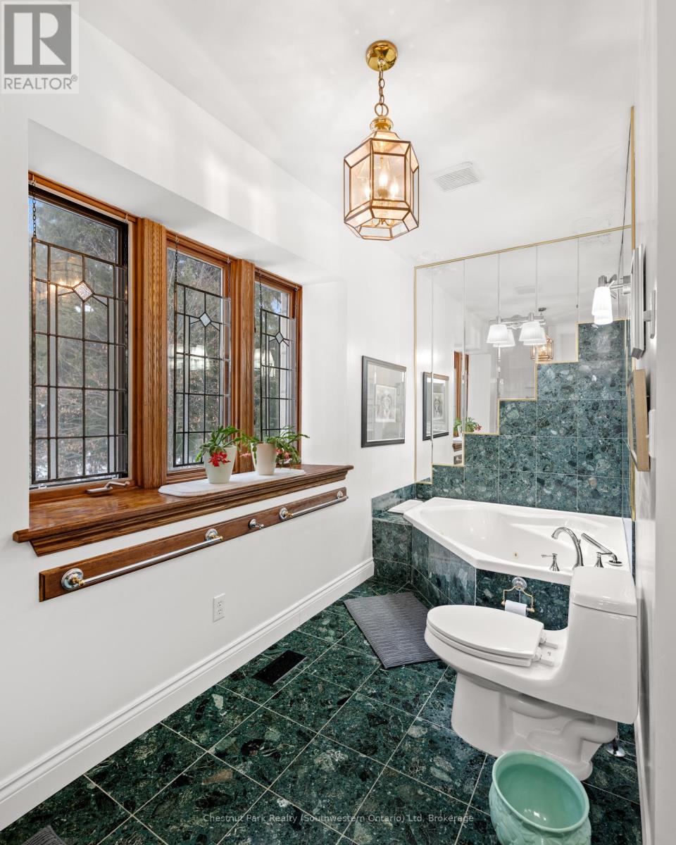 22 Stuart Street, Guelph, Ontario  N1E 4S4 - Photo 33 - X12828948