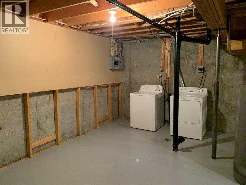 8420 99 Avenue, Peace River, Alberta  T8S 1W3 - Photo 11 - A2256213