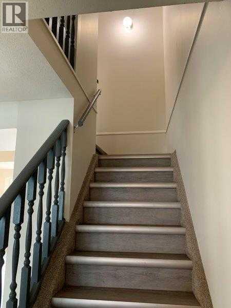 8420 99 Avenue, Peace River, Alberta  T8S 1W3 - Photo 15 - A2256213