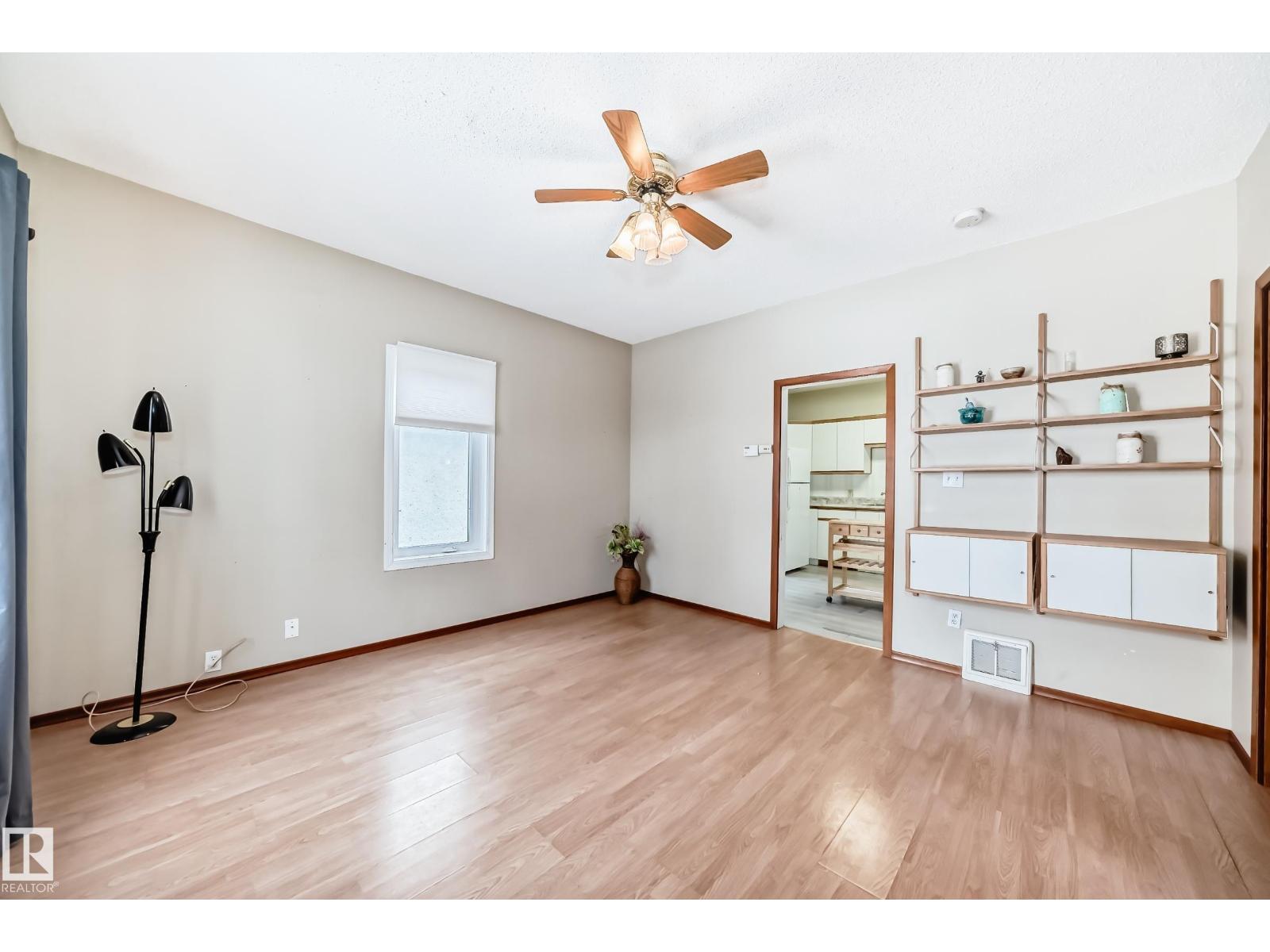 9823 75 Av Nw, Edmonton, Alberta  T6E 1H9 - Photo 6 - E4475216