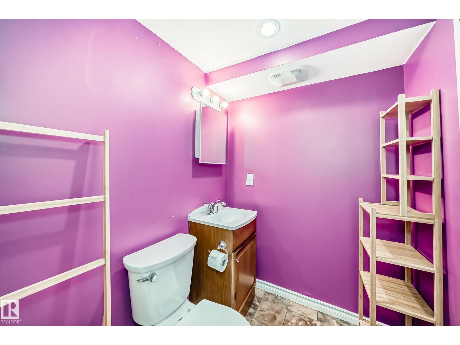 9823 75 Av Nw, Edmonton, Alberta  T6E 1H9 - Photo 40 - E4475216