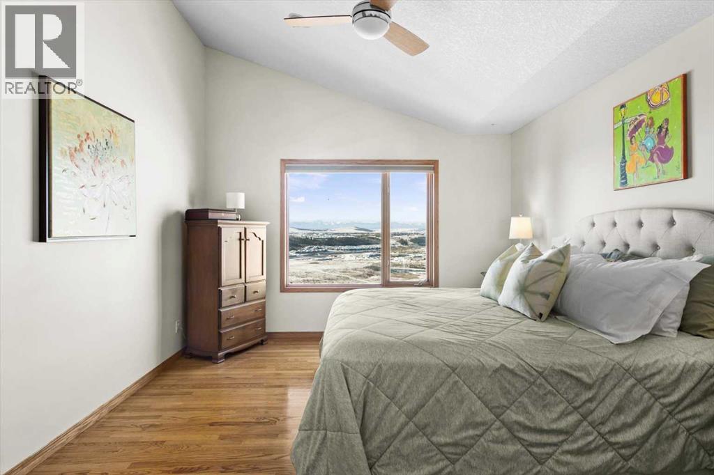 180 Gleneagles View, Cochrane, Alberta  T4C 2G5 - Photo 24 - A2288573