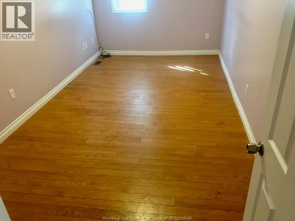 2168 Dominion, Windsor, Ontario  N9B 3H9 - Photo 20 - 26003884