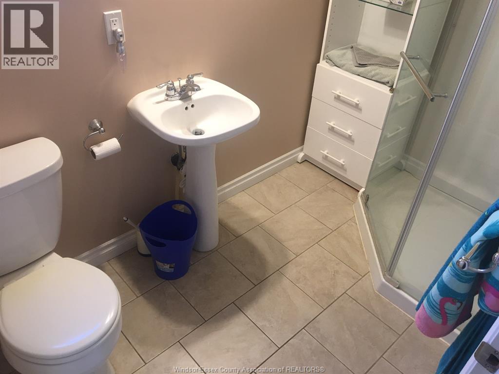 2168 Dominion, Windsor, Ontario  N9B 3H9 - Photo 16 - 26003884