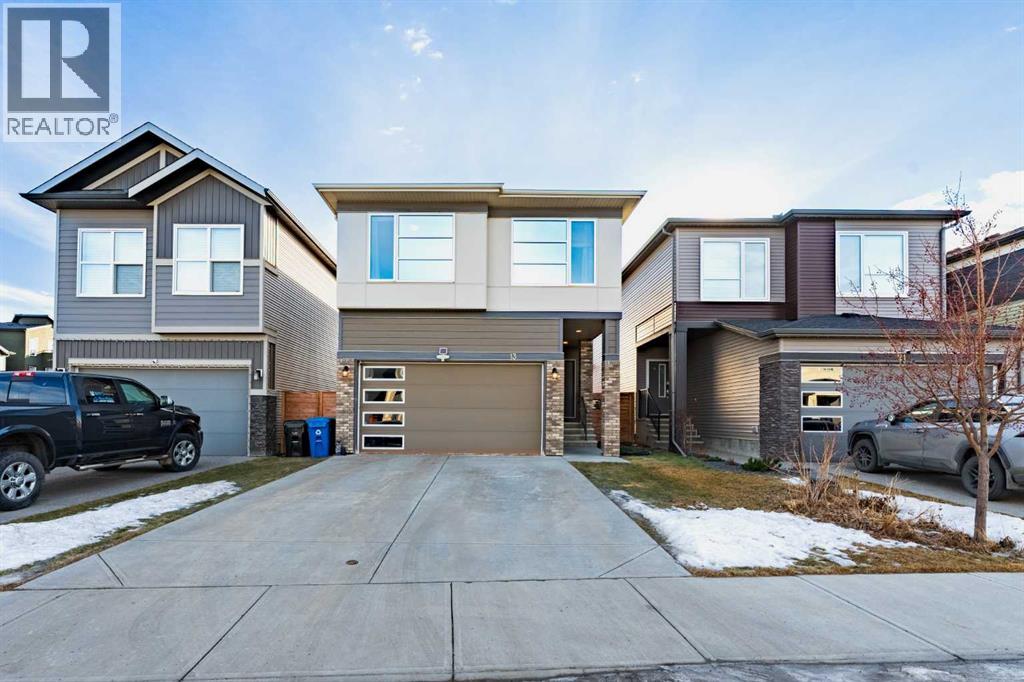 13 Walcrest Way SE, Calgary, Alberta