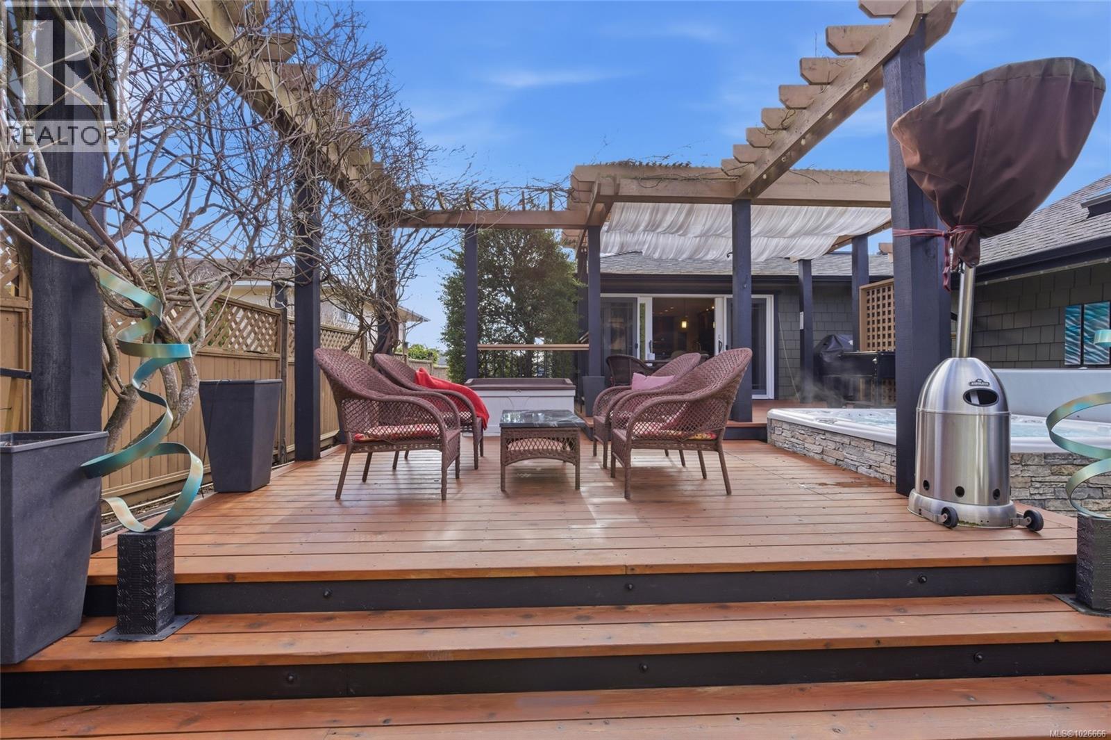 196 Homer Rd, Saanich, British Columbia  V8Z 1V6 - Photo 35 - 1026666