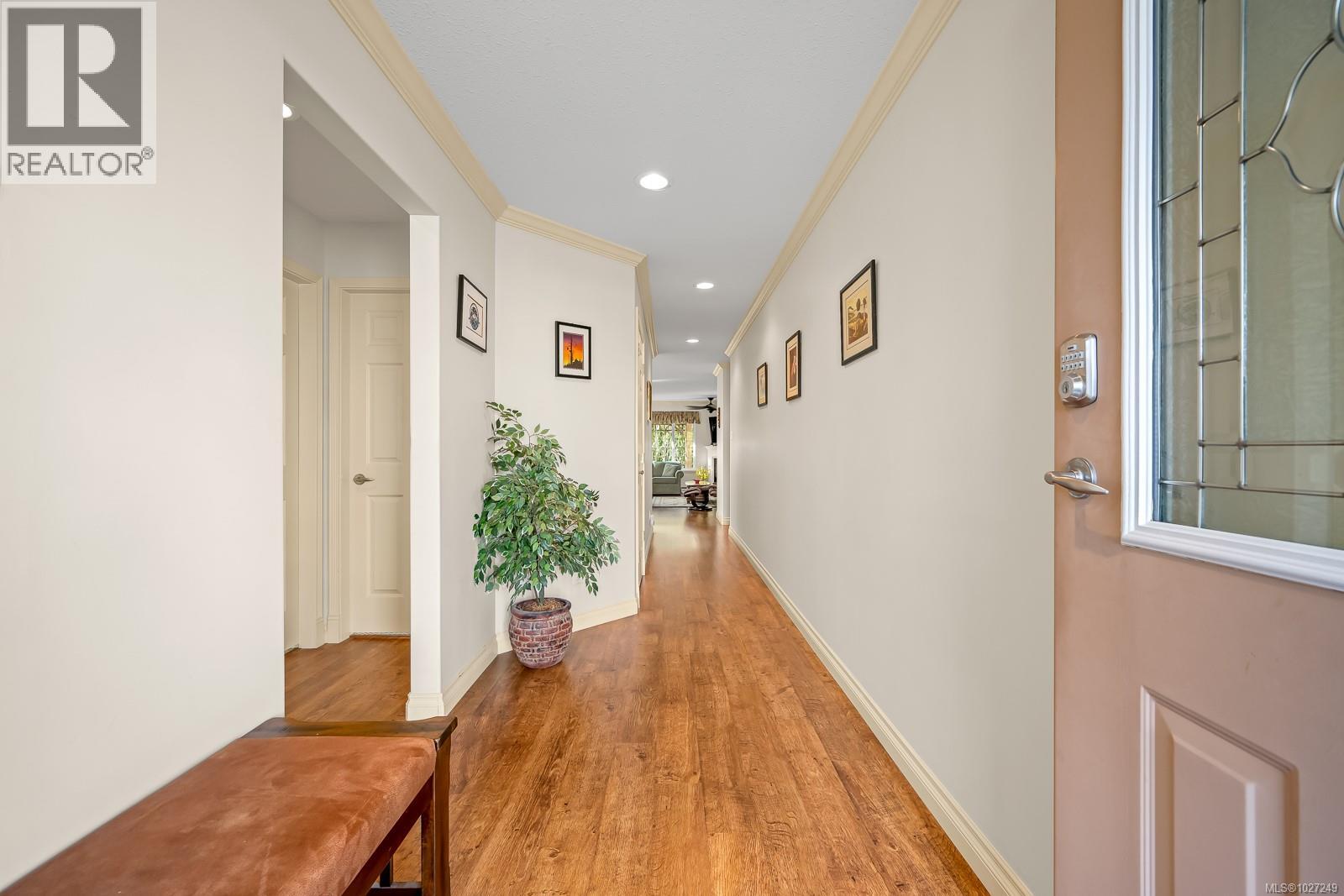 803 Labrador Dr, Comox, British Columbia  V9M 4H9 - Photo 29 - 1027249