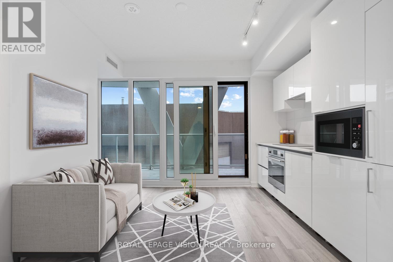 3113 - 230 Simcoe Street, Toronto, Ontario  M5T 1T4 - Photo 3 - C12828986